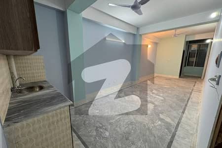 ایف ۔ 17 اسلام آباد میں 2 مرلہ Studio فلیٹ 15.0 ہزار میں کرایہ پر دستیاب ہے۔