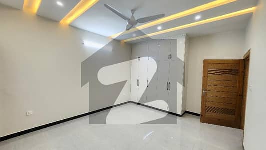 2 bed flat available for sale in pakistan town phase 2