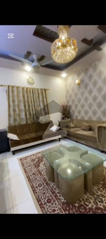 جمشید روڈ کراچی میں 4 کمروں کا 14 مرلہ فلیٹ 4.1 کروڑ میں برائے فروخت۔