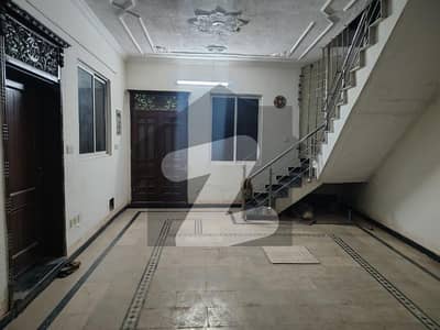 کوری روڈ اسلام آباد میں 3 کمروں کا 8 مرلہ مکان 57.0 ہزار میں کرایہ پر دستیاب ہے۔