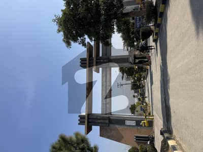 یونیورسٹی ٹاؤن اسلام آباد میں 5 مرلہ رہائشی پلاٹ 34.0 لاکھ میں برائے فروخت۔