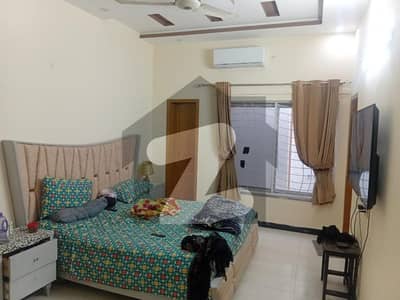 10 Marla Facing park House For Sale Wapda Town