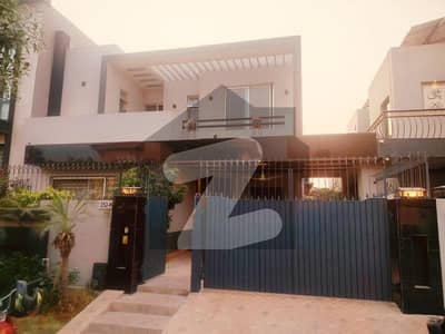 10 Marla Modern House For Rent in Dha Phase 6