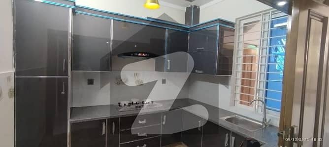 7 Marla Ground Portion Available For rent