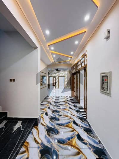 بحریہ ٹاؤن فیز 8 بحریہ ٹاؤن راولپنڈی,راولپنڈی میں 5 کمروں کا 10 مرلہ مکان 1.5 لاکھ میں کرایہ پر دستیاب ہے۔ بحریہ ٹاؤن فیز 8 بحریہ ٹاؤن راولپنڈی,راولپنڈی میں 5 کمروں کا 10 مرلہ مکان 1.5 لاکھ میں کرایہ پر دستیاب ہے۔