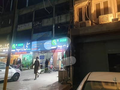 Floors Available For Rent On Main Murree Road