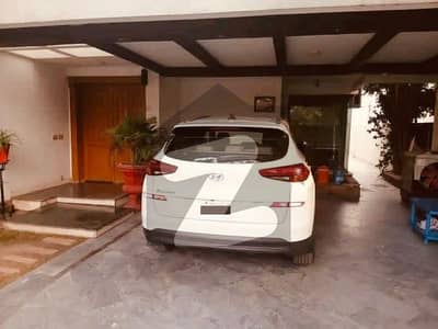 1 KANAL MODERN HOUSE FOR SALE IN DHA PHASE 5