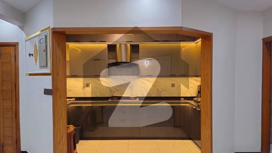 ڈی ایچ اے فیز 6 ڈی ایچ اے ڈیفینس,کراچی میں 2 کمروں کا 4 مرلہ مکان 1.85 کروڑ میں برائے فروخت۔