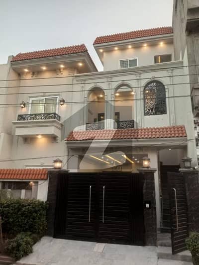 Beautiful newly built House available for sale in sheikh colony ranger road near vmall cantt