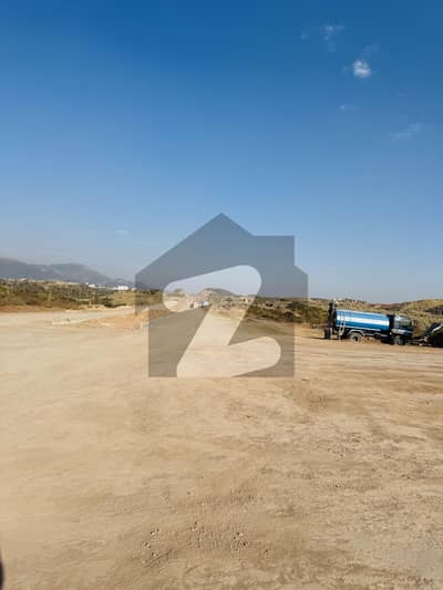 50x90 Top Location Plot Available For Sale In C-14.