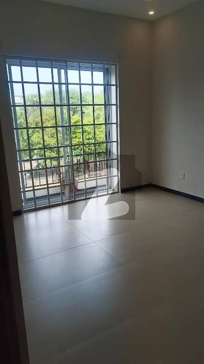 25X40 DESIGNER HOUSE PARK FACING FRONT OPEN