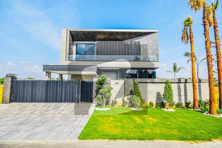 ڈی ایچ اے فیز 6 ڈیفنس (ڈی ایچ اے),لاہور میں 5 کمروں کا 1 کنال مکان 2.9 لاکھ میں کرایہ پر دستیاب ہے۔