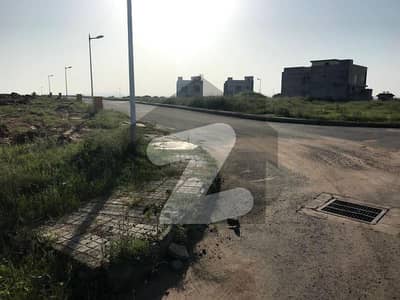 7 Marla Plot In The Heart Of Bahria Town, Solid Land Builder Location