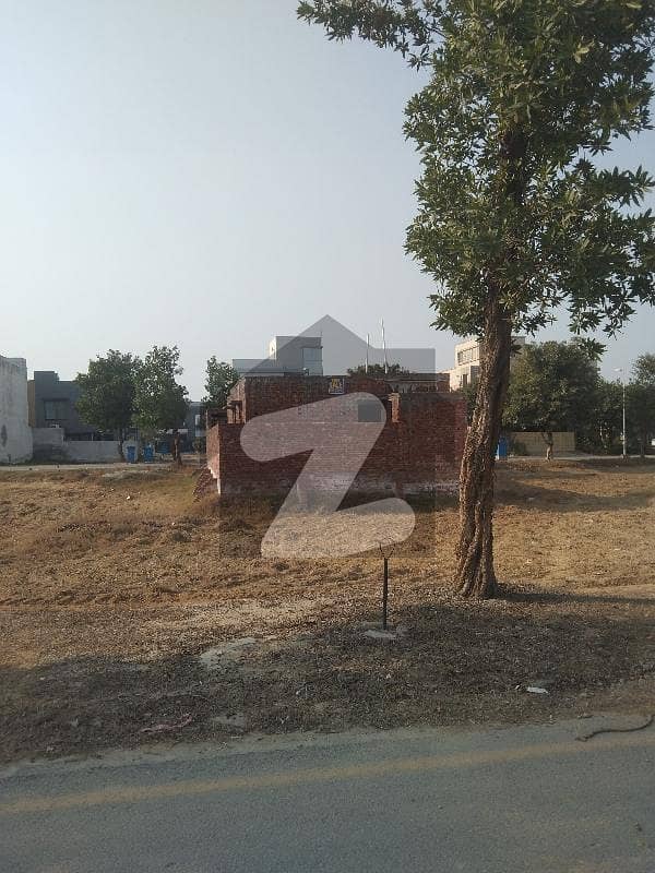 3 KANAL PLOT FOR RENT MAIN MULTAN ROAD PRIME LOUCTION 3 KANAL PLOT FOR RENT MAIN MULTAN ROAD PRIME LOUCTION