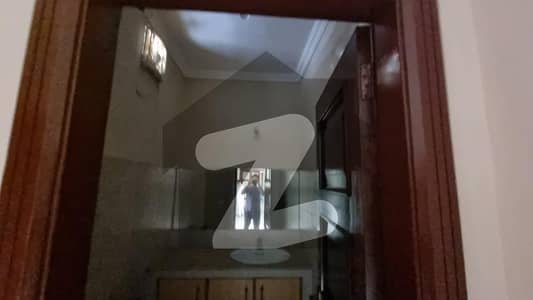 واپڈا ٹاؤن فیز 1 - بلاک کے1 واپڈا ٹاؤن فیز 1,واپڈا ٹاؤن,لاہور میں 3 کمروں کا 1 کنال بالائی پورشن 1.05 لاکھ میں کرایہ پر دستیاب ہے۔