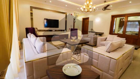 سوئی گیس ہاؤسنگ سوسائٹی لاہور میں 2 کمروں کا 1 کنال بالائی پورشن 1.0 لاکھ میں کرایہ پر دستیاب ہے۔