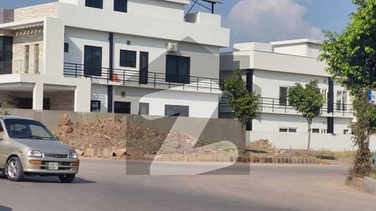 بحریہ انکلیو بحریہ ٹاؤن,اسلام آباد میں 10 مرلہ رہائشی پلاٹ 1.85 کروڑ میں برائے فروخت۔ بحریہ انکلیو بحریہ ٹاؤن,اسلام آباد میں 10 مرلہ رہائشی پلاٹ 1.85 کروڑ میں برائے فروخت۔