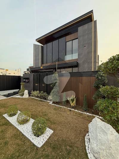 1 KANAL MODERN HOUSE FOR SALE IN DHA PHASE 7