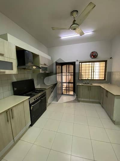 10 Marla Luxurious Apartment For Rent In Askari 11 Sector B Near DHA Lahore