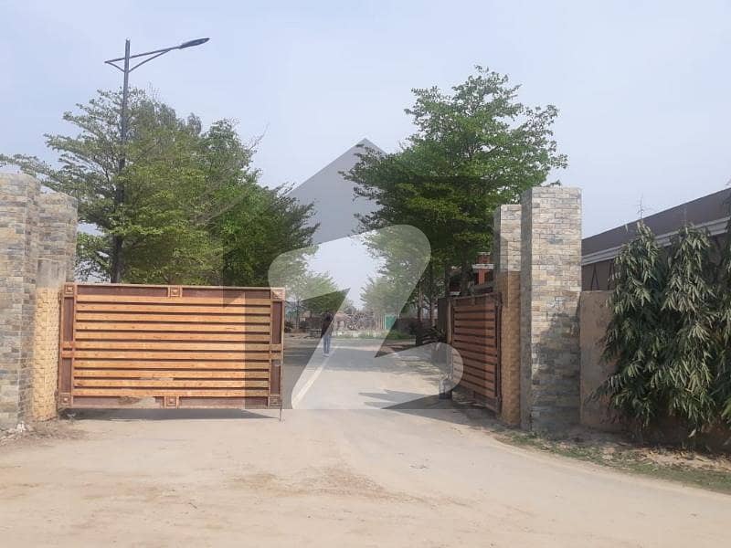 برکی روڈ کینٹ,لاہور میں 3 کنال رہائشی پلاٹ 2.55 کروڑ میں برائے فروخت۔ برکی روڈ کینٹ,لاہور میں 3 کنال رہائشی پلاٹ 2.55 کروڑ میں برائے فروخت۔