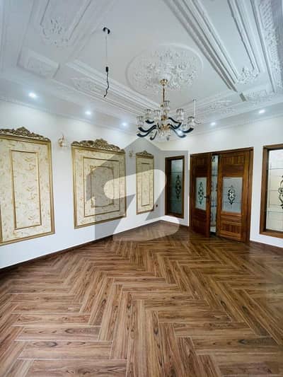 10 Marla Brand New House For Sale Jubilee Town