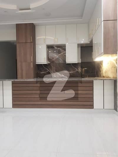 Gulshan-e-Iqbal - Block 10-A House Sized 240 Square Yards For sale