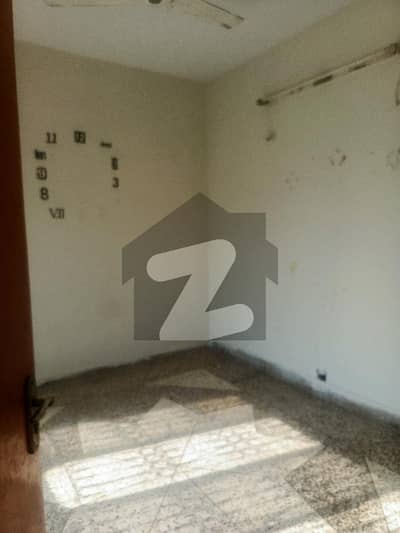 Upper Portion For Rent