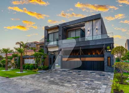 Fully Furnished 1 Kanal Slightly Used with Full Basement 7 Bedroom House available for Sale in DHA Phase 6