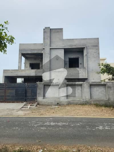 اے ڈبلیو ٹی فیز 2 اے ڈبلیو ٹی آرمی ویلفیئر ٹرسٹ,رائیونڈ روڈ,لاہور میں 5 کمروں کا 10 مرلہ مکان 2.35 کروڑ میں برائے فروخت۔