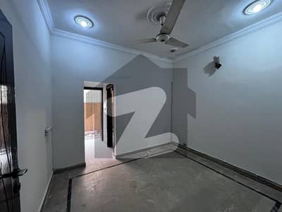 جی ۔ 14/4 جی ۔ 14,اسلام آباد میں 2 کمروں کا 6 مرلہ زیریں پورشن 60.0 ہزار میں کرایہ پر دستیاب ہے۔