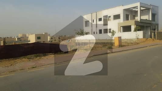 272sq yd plot in Precicnt-6 FOR SALE. Most developing precicnt of BTK near Bahria Heights