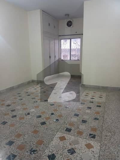 G. 10/1 UPPER PORTION AVAILABLE FOR RENT.