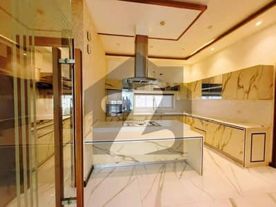 1 KANAL MODERN HOUSE FOR RENT IN DHA PHASE 5