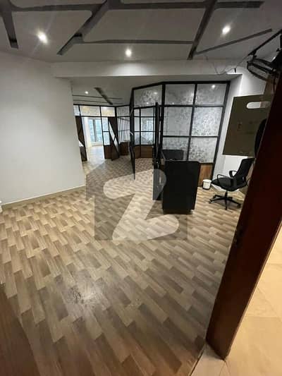 Office for Sale High-Rise Building (VIP Location)