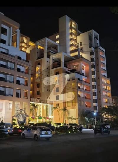 میٹروپولِز ریزیڈینسی جناح ایونیو,کراچی میں 4 کمروں کا 11 مرلہ فلیٹ 3.3 کروڑ میں برائے فروخت۔