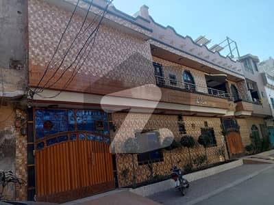 9 Marla double stories house for sale with gas