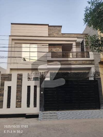 اسلام آباد ایکسپریس وے اسلام آباد میں 6 کمروں کا 7 مرلہ مکان 3.3 کروڑ میں برائے فروخت۔