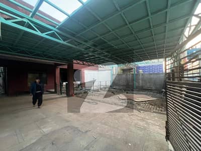 1 Kanal Life Time Commercial Building For Rent