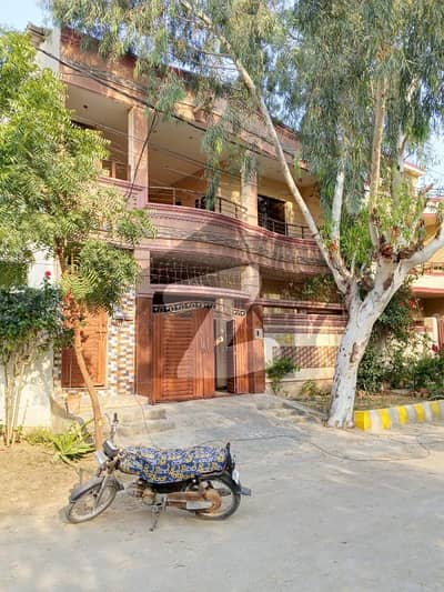 200 Square Yards House For sale In Beautiful Gulshan-e-Maymar - Sector Y