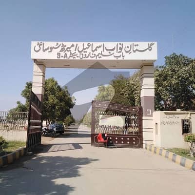 میرٹھ سوسائٹی سکیم 33,کراچی میں 16 مرلہ رہائشی پلاٹ 2.9 کروڑ میں برائے فروخت۔