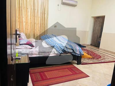 جوہر ٹاؤن فیز 1 - بلاک ایف2 جوہر ٹاؤن فیز 1,جوہر ٹاؤن,لاہور میں 5 کمروں کا 12 مرلہ مکان 4.35 کروڑ میں برائے فروخت۔