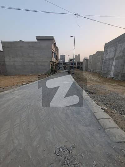 Plot for sale 120 Yard Overseas block westopen