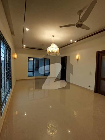 Luxury Ready to Move-In Brand New Upper Portion | Solar Installed DHA Phase 8