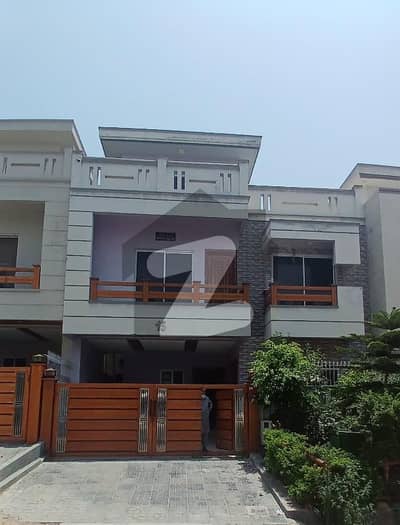 جی ۔ 13 اسلام آباد میں 2 کمروں کا 7 مرلہ زیریں پورشن 85.0 ہزار میں کرایہ پر دستیاب ہے۔