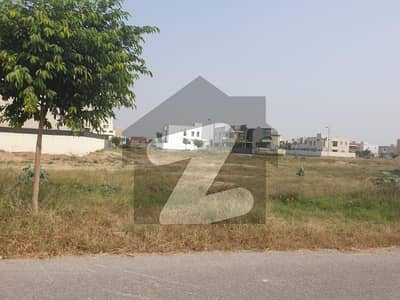 ڈی ایچ اے فیز 7 - بلاک ڈبلیو فیز 7,ڈیفنس (ڈی ایچ اے),لاہور میں 1 کنال رہائشی پلاٹ 4.35 کروڑ میں برائے فروخت۔ ڈی ایچ اے فیز 7 - بلاک ڈبلیو فیز 7,ڈیفنس (ڈی ایچ اے),لاہور میں 1 کنال رہائشی پلاٹ 4.35 کروڑ میں برائے فروخت۔