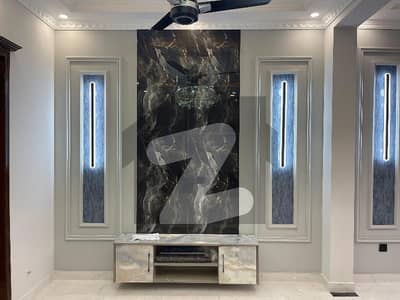 5 Marla House for Rent Central Park