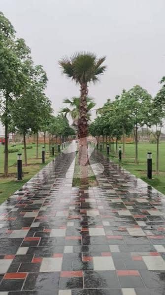 5 Marla Plot For Sale With Possession