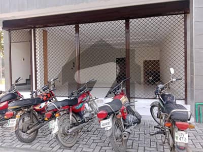 10 Marla Ground Floor Hall Available For Rent