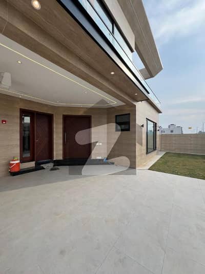 20 MARLA BRAND NEW BEAUTIFUL BUNGALOW IS AVAILABLE FOR SALE IN DHA PHASE 6