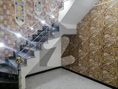 شاداب گارڈن لاہور میں 3 کمروں کا 3 مرلہ مکان 1.15 کروڑ میں برائے فروخت۔